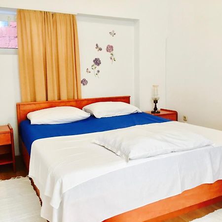 2Bedroom Apartment Lapad Dubrovnik Exterior photo
